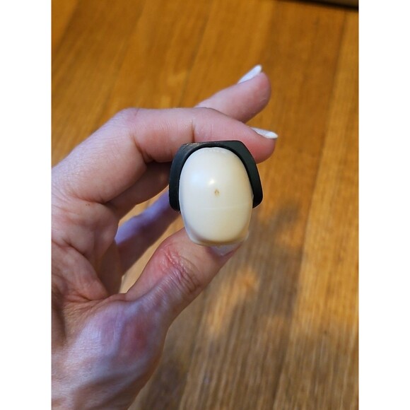 Vintage 1971 Purple Pez Dispenser Dr Skull Skeleton with Feet Made in Slovenia - Picture 14 of 16